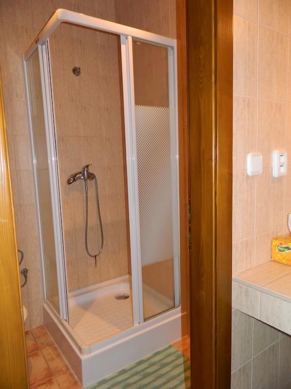 Hotel Slnecny Dvor Michalovce Room photo